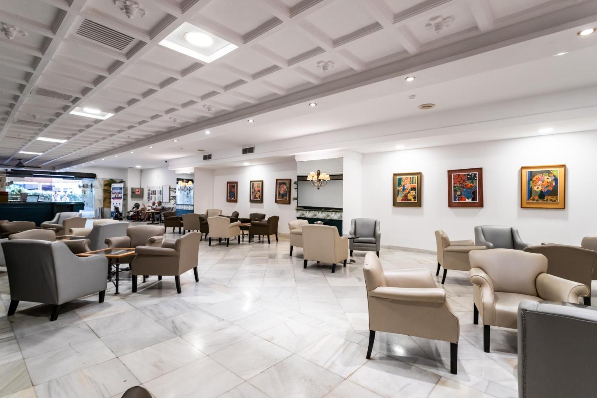 Sur Suites Palmeras 880A Fuengirola Bagian luar foto
